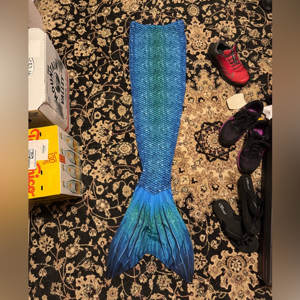 Sun Tails Blue Mermaid Tail kids XL 10-13